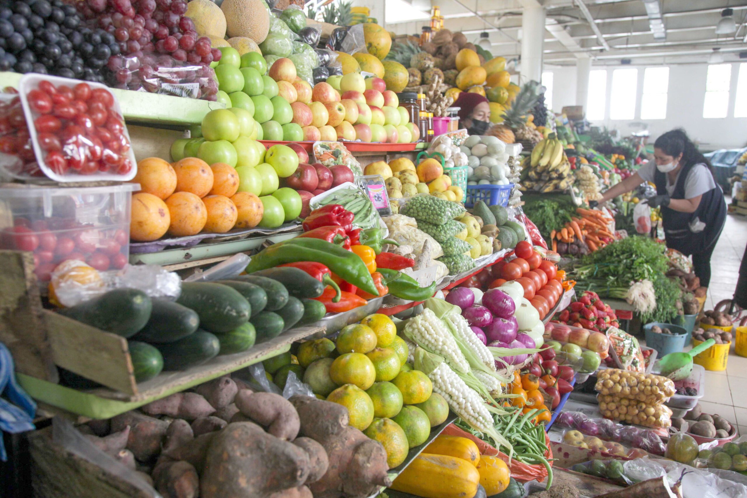 Cuenca Tops the List for Most Expensive Basic Food Basket in Ecuador